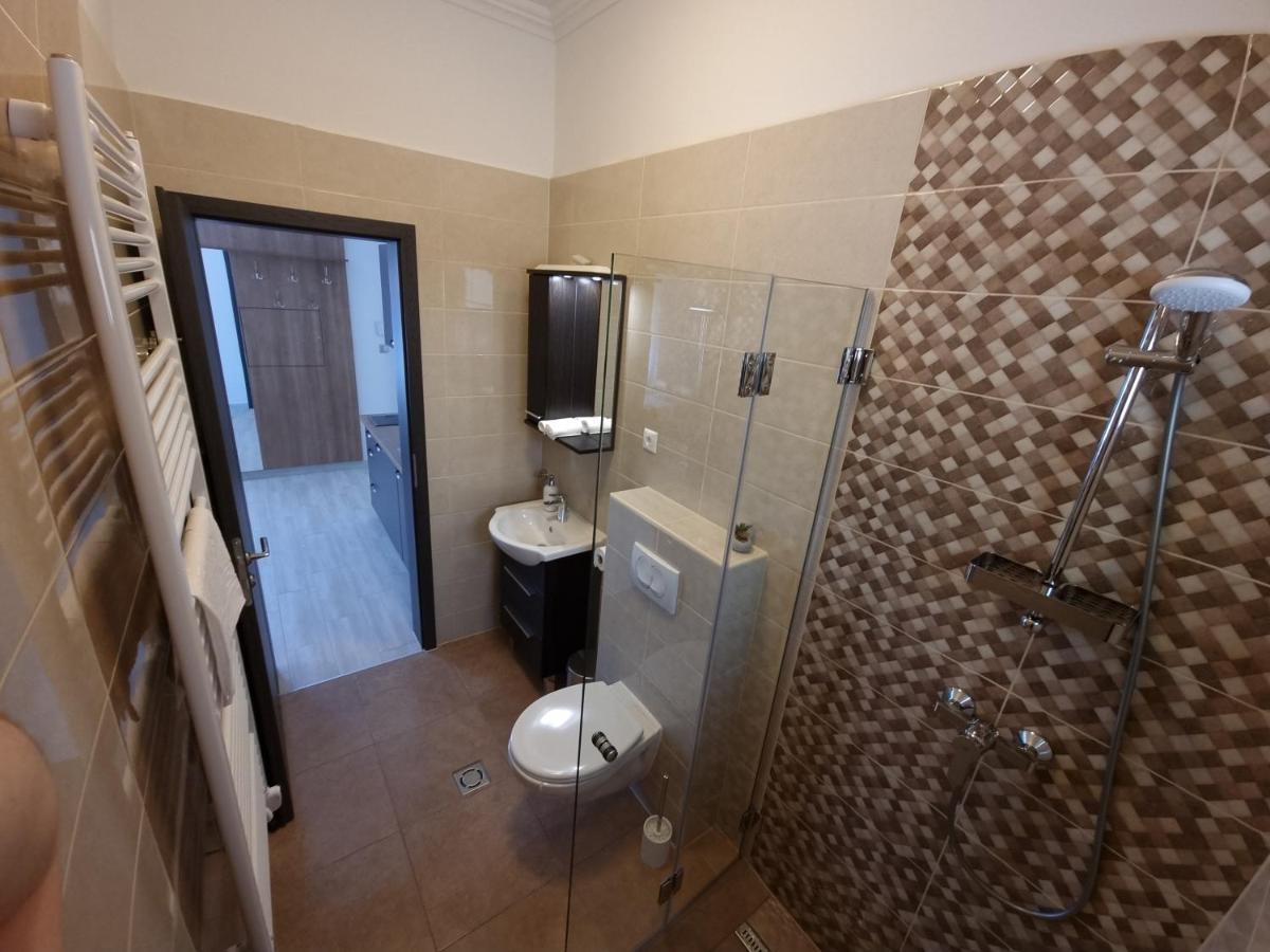 Maison d'hôtes Karinthy Haz à Siófok Extérieur photo