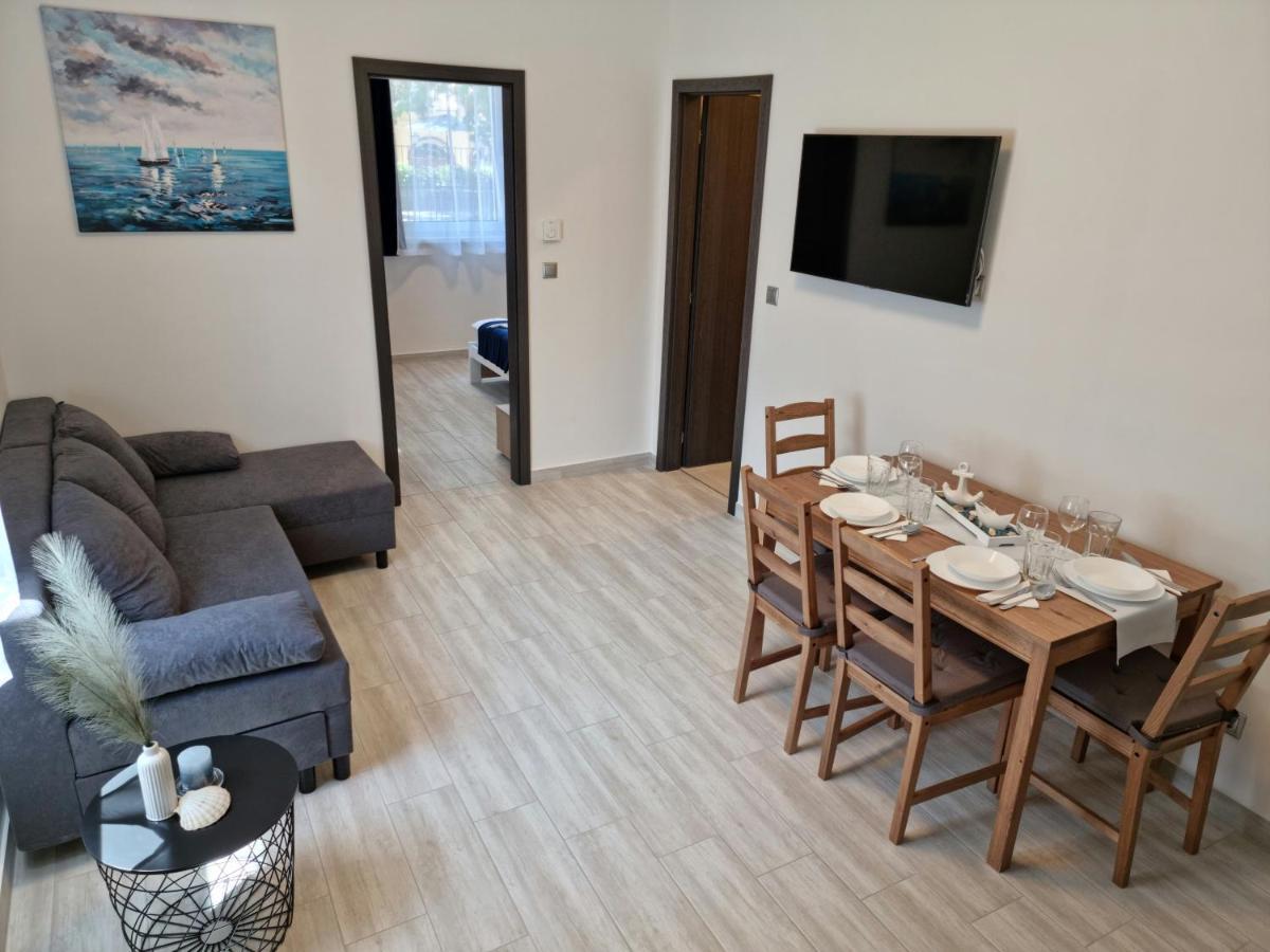 Maison d'hôtes Karinthy Haz à Siófok Extérieur photo