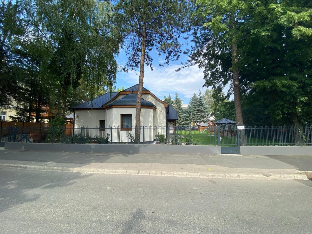 Maison d'hôtes Karinthy Haz à Siófok Extérieur photo