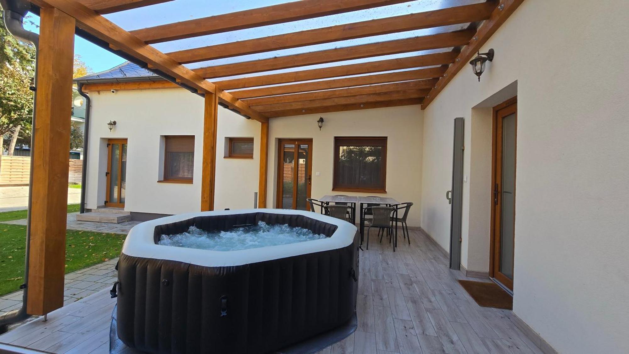 Maison d'hôtes Karinthy Haz à Siófok Extérieur photo